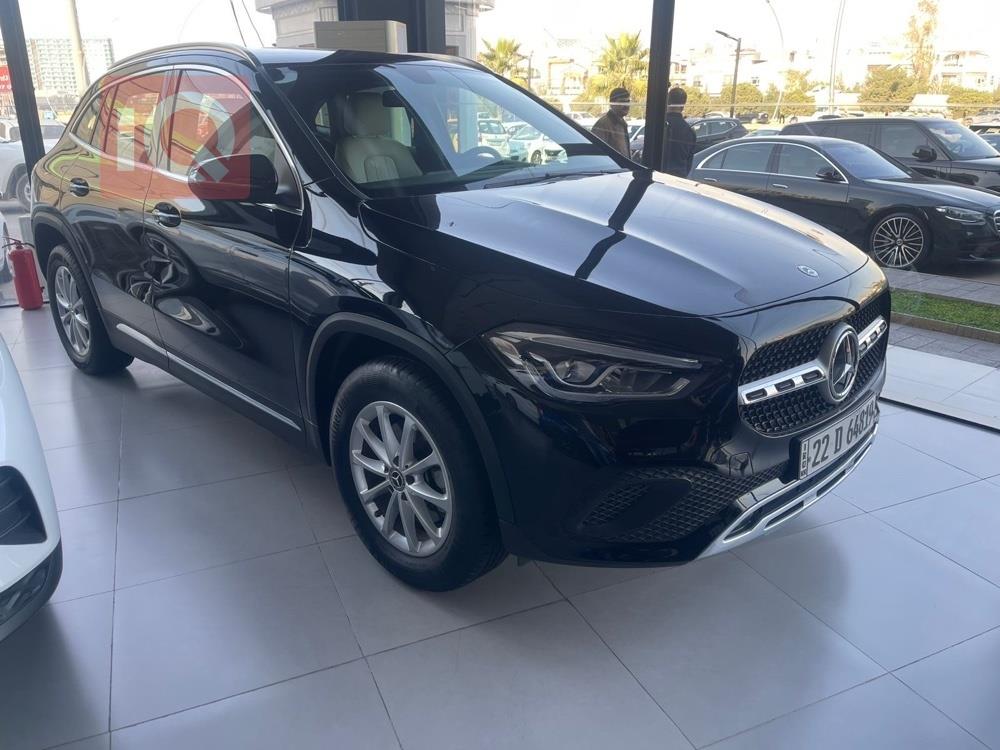 مرسيدس بنز GLA